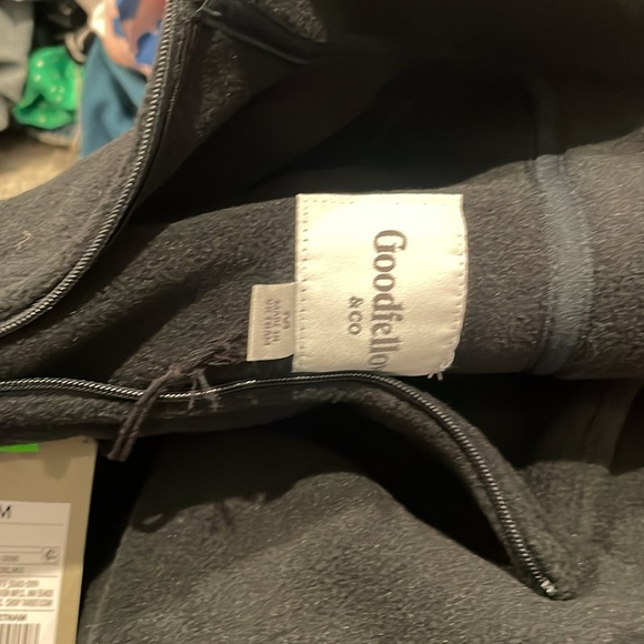 Goodfellow size medium black, pullover fleece - Picture 6 of 8
